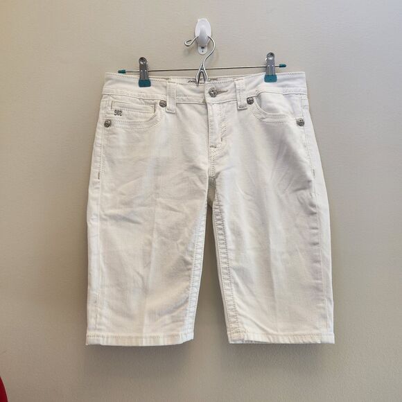 Vtg Y2k Miss Me White Bermuda Shorts Low Rise Embellished Cross Rhinestone Jorts - Picture 2 of 9